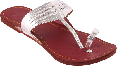 

Mozi Women Silver Flats