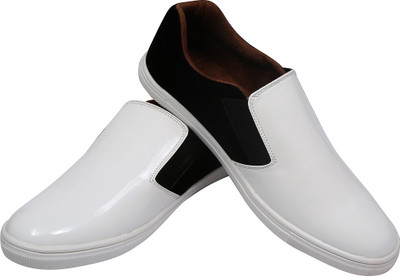 

Demyra Loafers For Men(White