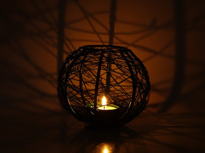 

Brahmz Mesh Votive Iron 1 - Cup Tealight Holder Set(Green, Pack of 1)