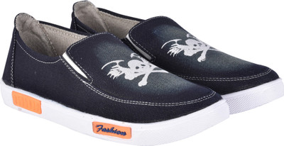 

WalkJump black denim casuals, sneakers, mocassin, lifestyle slip ons,canvas shoes, Loafers For Men(Black