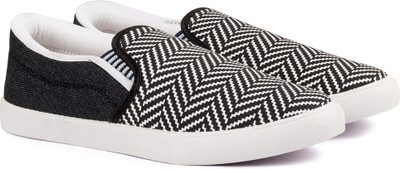 

PAN Casuals For Men(Multicolor, Black