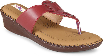 

Bella Toes Women Maroon Casual