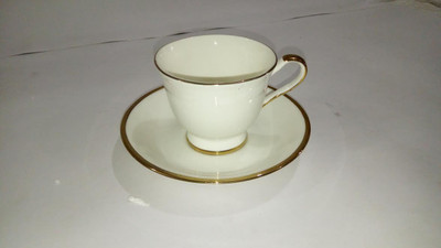 

BHARAT Bone China(White)