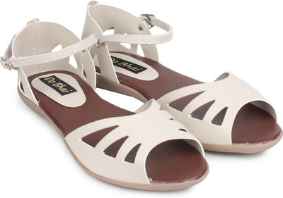 

Do Bhai Women Beige Flats