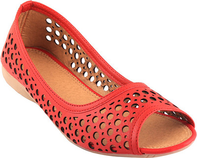 

Go India Store Women RED Bellies