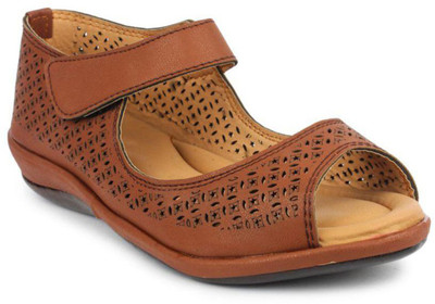 

Bora Bora Women Tan Wedges