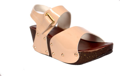 

Bora Bora Women Beige Wedges