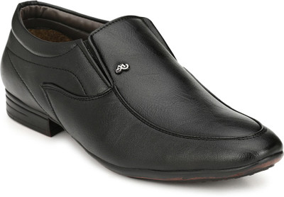 

Levanse Execuitve Formal shoes Slip On For Men(Black, Matte black