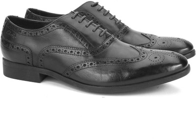 

Clarks Banfield Limit Black Leather Lace Up For Men(Black