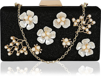 

Kleio Party Black Clutch