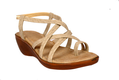 

Bora Bora Women Beige Wedges