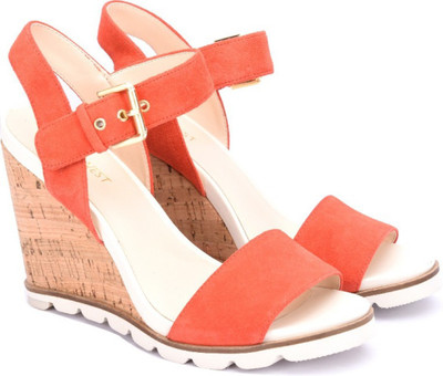

Nine West Women RED ORAN S Wedges
