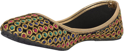 

RED CHOICE Jutis For Women(Multicolor