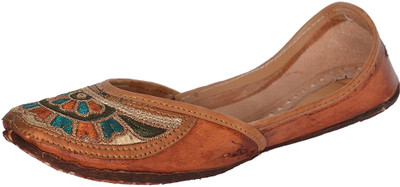 

RED CHOICE Jutis For Women(Brown