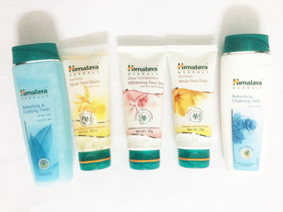 

Himalaya refreshing clarifying toner, refreshing cleansing milk, kesar face wash, kesar face pack, scurb(Set of)