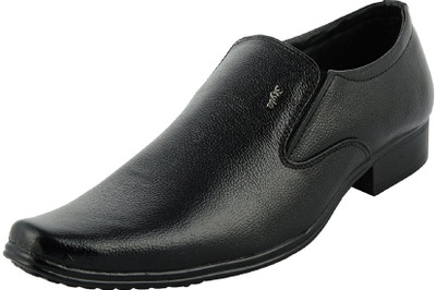 

Da-Dhichi Slip On Shoes For Men(Black