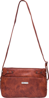 

Fristo Shoulder Bag(Brown)