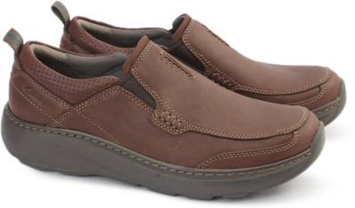 

Clarks CHARTON STEP BROWN LEATHER Boat Shoes For Men(Brown