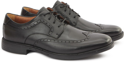 

Clarks UNBIZLEY LIMIT BLACK LEATHER Slip On For Men(Black