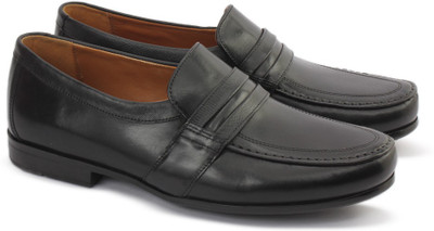 

Clarks CLAUDE ASTON BLACK LEATHER Slip On For Men(Black