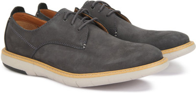 

Clarks FLEXTON PLAIN BLUE NUBUCK Sneakers For Men(Blue