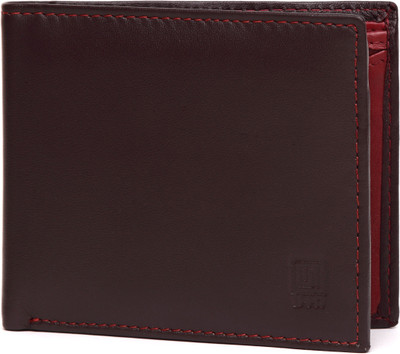 

U+N Men Brown Genuine Leather Wallet(3 Card Slots)