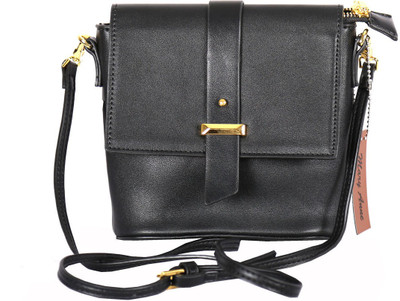 

Mary Anne Women Faux leather Handbag Shoulder Bag(Black, 6)