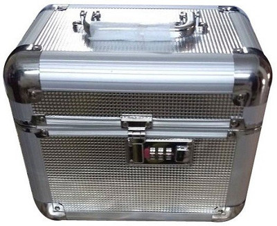 

Platinum Cosmetic Box with Lock Makeup, Jewellery Vanity Box(Silver)