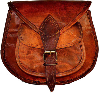 

CraftShades Men & Women Casual Tan Genuine Leather Sling Bag