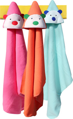 

My NewBorn Plain  Hooded Baby Blanket(Polyester, Red, Maroon, Green, Green;maroon;red