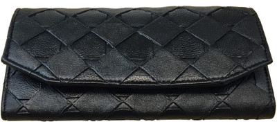 

TnW Casual Black Clutch