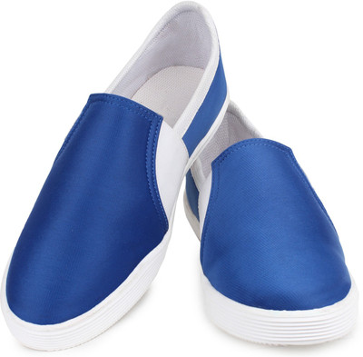 

Navy Stone Slip On Sneakers For Men(White, Blue