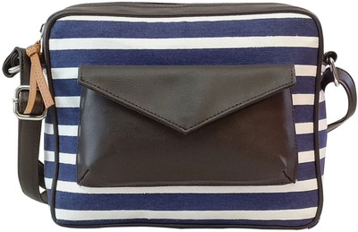 

Lemon Trunk Women Blue, Brown Canvas, PU Sling Bag