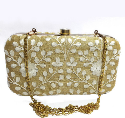

Arisha kreation Co Party Gold Clutch