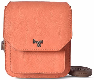 

Baggit Women Casual Pink PU Sling Bag