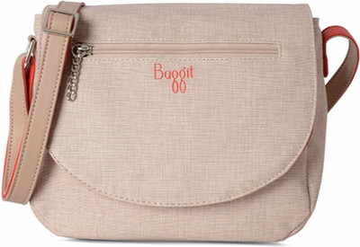 

Baggit Women Casual White PU Sling Bag