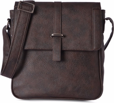 

Baggit Men Casual Brown PU Sling Bag