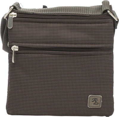 

Walletsnbags Neck Pouch(Brown)