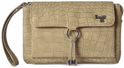 

Baggit Women Beige Artificial Leather Wallet