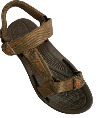 

SPACE Men Brown Sandals