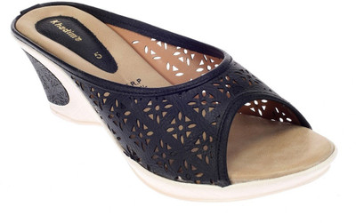 

Khadim's Women Black Wedges