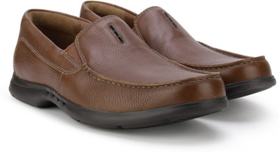 

Clarks Uneasley Twin Tan Leather Loafers For Men(Brown