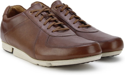 

Clarks Triturn Race Tan Leather Running Shoes For Men(Tan