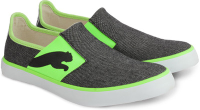 

Puma Lazy Slip On II DP Casual Shoes For Women(Black, Puma black-green gecko