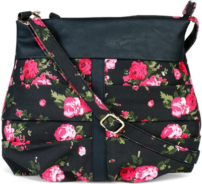 

Cappuccino Women Casual Black Canvas Sling Bag