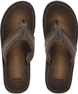 

Clarks Riverway Webb Brown Flip Flops