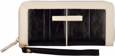 

Cuddle Casual Black Clutch