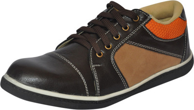 

Fashion Tree SAFETY SHOE WITH STEEL TOE CAP SNEAKER TIMBERWOOD Casuals For Men(Multicolor, Brown