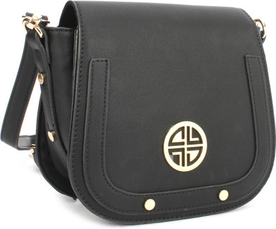 

Carlton London Women Casual Black Genuine Leather Sling Bag