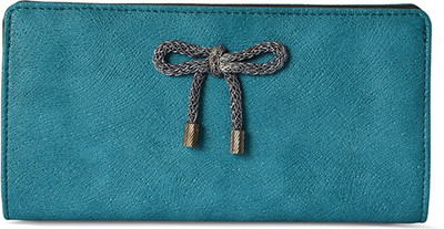 

Baggit Casual Blue Clutch